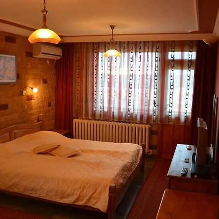 Mg Semesteranläggning (resort) Momchilgrad